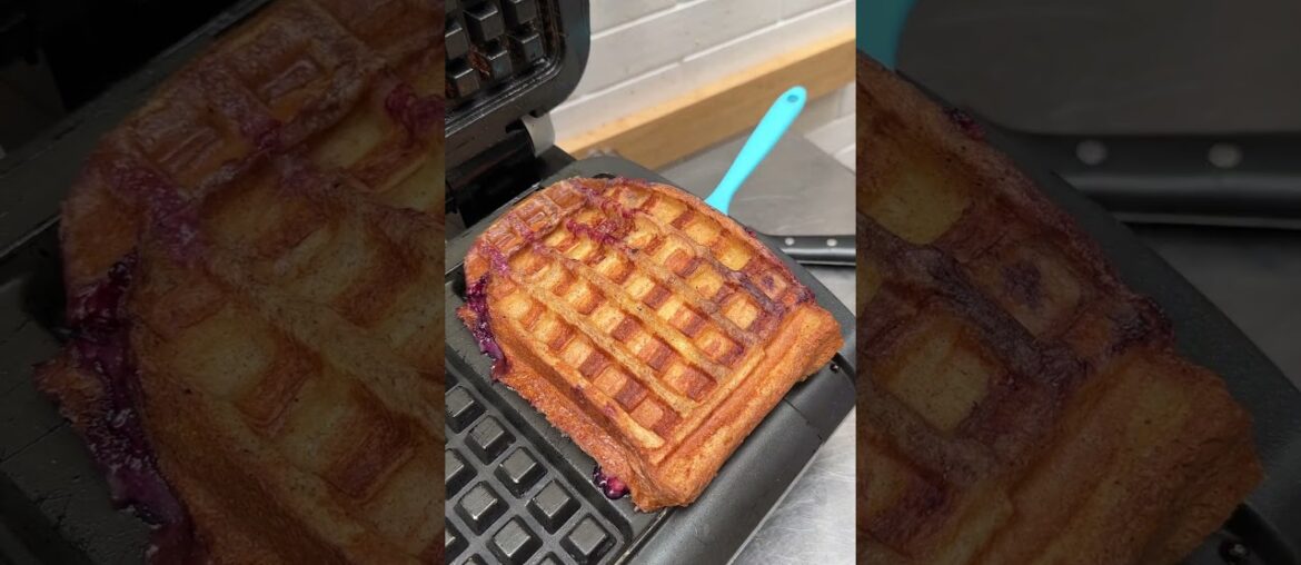 Verry Berry Waffled French Toast #Shorts Verry Berry Waffled French Toast #Shorts
