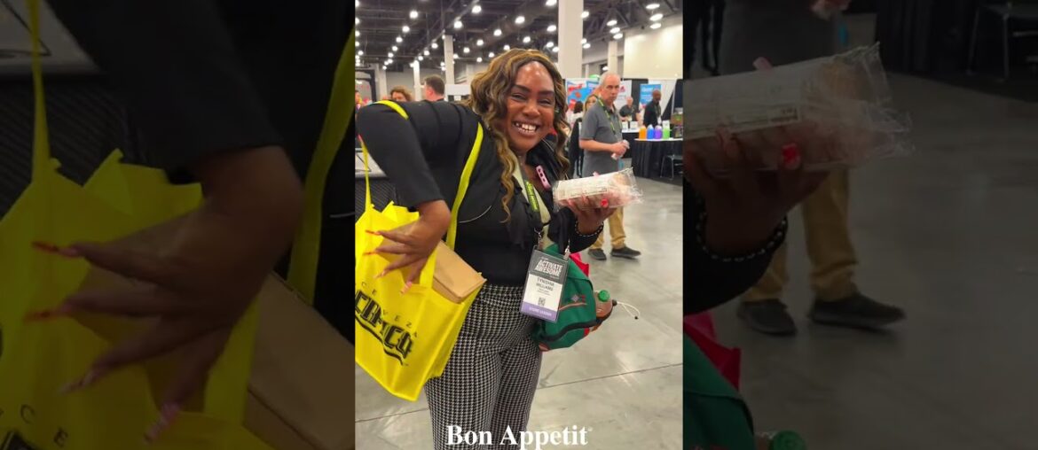 Bon Appetit Donut Dance #snacks #donuts #snackhead #conveniencestorefood #roadtrip #roadtripvibes Bon Appetit Donut Dance #snacks #donuts #snackhead #conveniencestorefood #roadtrip #roadtripvibes