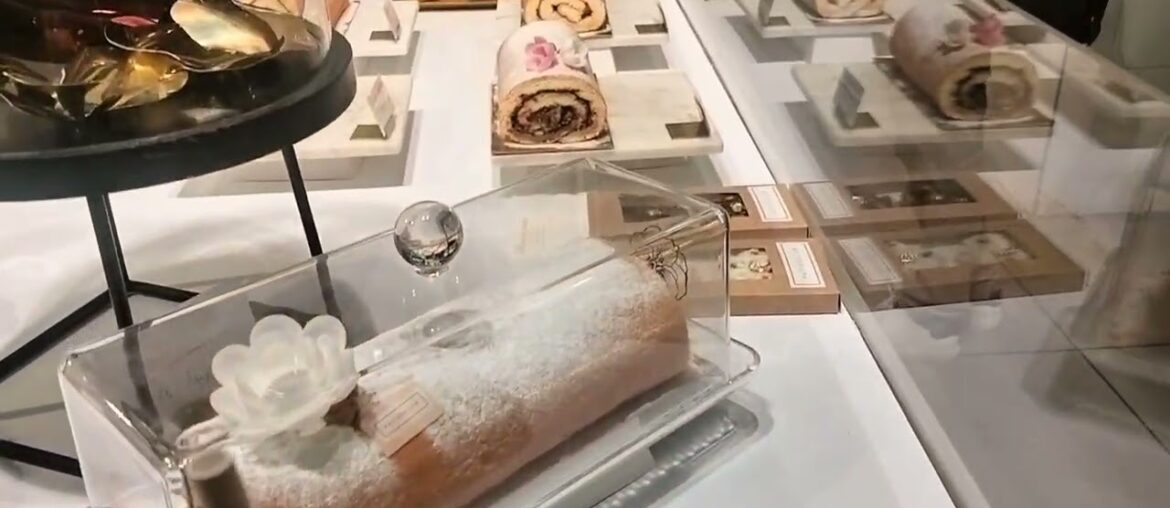 @DanmarkDiaries  Walking tour of the La Maison Les Gourmet in Paris