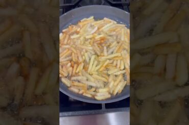 Homemade French Fries - Quick & Easy  #recipe #fries #food #cooking #goldenfries #shorts