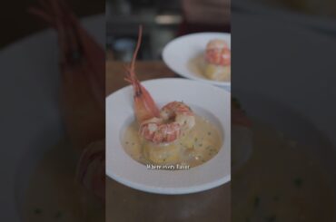 We also host private lunches and exclusive events just like this chic afternoon with #ubud wine club