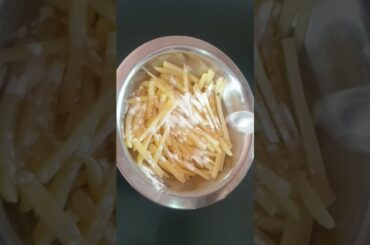 Market vs homemade french fries recipe #recipe #cookingvideo #aloorecipe#frenchfries#trending #short