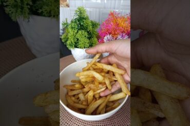 Secret to Super Crispy French Fries #FrenchFries #CrispyFries #QuickSnacks #GoldenFries #SnackIdeas