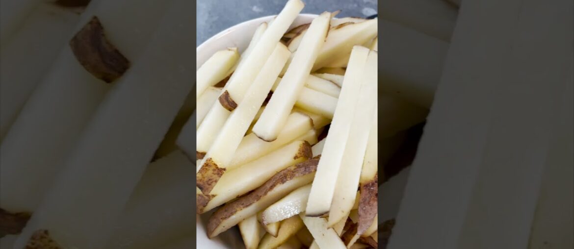 Perfect Fries with this French Fry Cutter