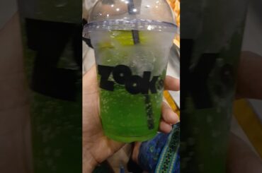 Zooks 6/10 #zooks #review #shawarmaburger #fries #food #foodie