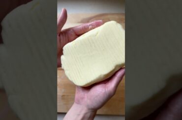 Baguette & Jambon Beurre (French ham & butter sandwich) #baking #baguette #frenchfood #paris #ham