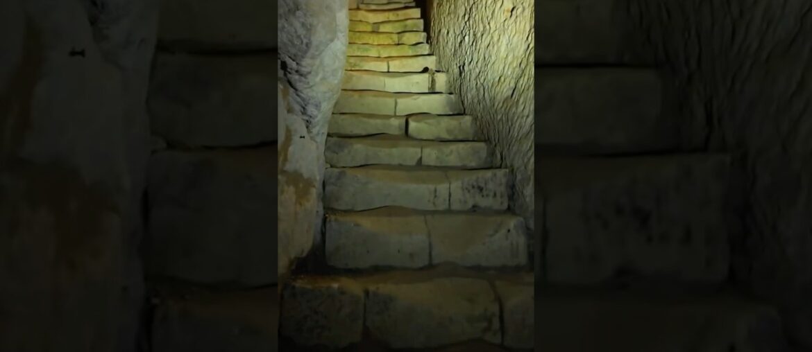MEDIEVAL UNDERGROUND Fortress Revealed: Chateau de Breze MEDIEVAL UNDERGROUND Fortress Revealed: Chateau de Breze