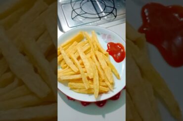 Easy french fry recipe at home Just 2 minutes #food #fastfood #french #fry #shorts