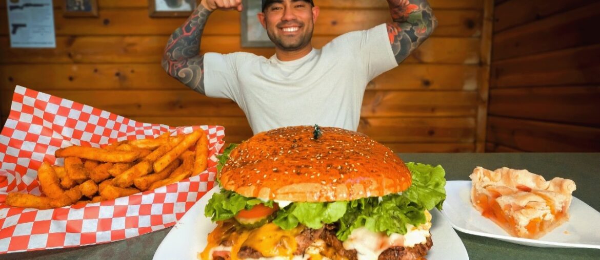 The Owner Bet Me $1000 To Double The "Soon To Be Famous" Burger Challenge?!