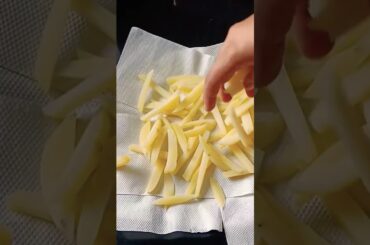 Trending Crispy French Fries #crispy #frenchfries #shortvideo