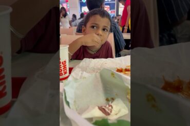 Eating French fries #frenchfries #frenchfriesmukbang