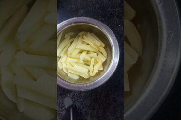 Baccho ke tiffin k liye jhatpat recipe #frenchfries #food #tiffinrecipes #recipe #instantrecipe