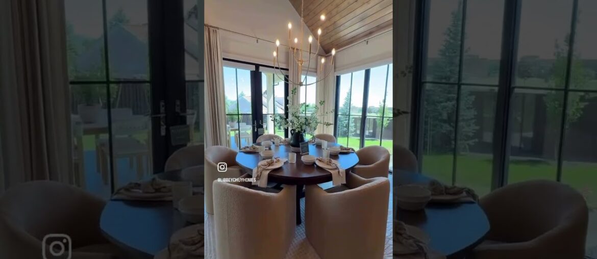 Utah Valley Parade of Homes | French Countryside Kitchen in Utah #utahhomes #utahhomesforsale