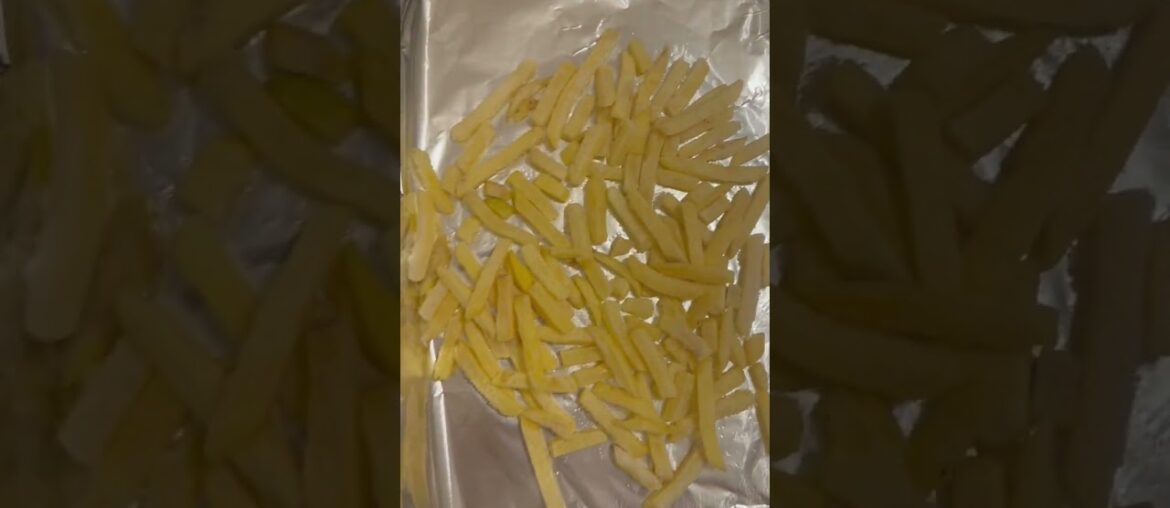 Trying to make frozen french fries first time in oven #food #frenchfries #easyrecipe