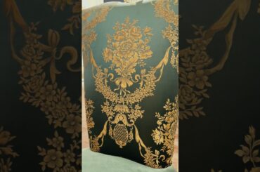 A French dining chair that invites you to slow down