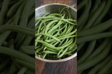 French Beans potato bhaji #frenchbeansrecipe #shorts #ytshorts #youtubeshorts  #yasminkitchen8822