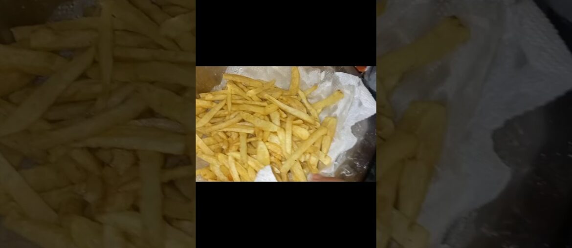 crispy french fries #foodie #recipe  #frenchfries #shortvideo #trading #viral  @SagarsKitchen