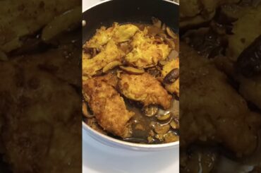 CHICKEN n MUSHROOM FRENCH/NO SHERRY/NO WINE