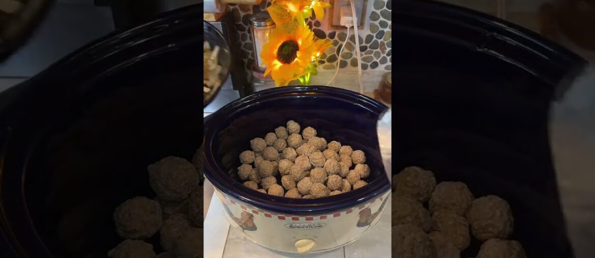 French Onion Meatballs-Crockpot meals