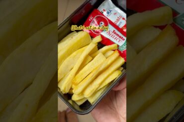 What i eat in a day || French fries #momos #foodie #chowmein #dosa