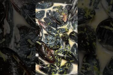 Best #mussels in Miami #miamirestaurants