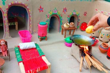 Crispy French Fries Recipe | Aloo Chips | Miniature Cooking | Hifza Mini Kitchen