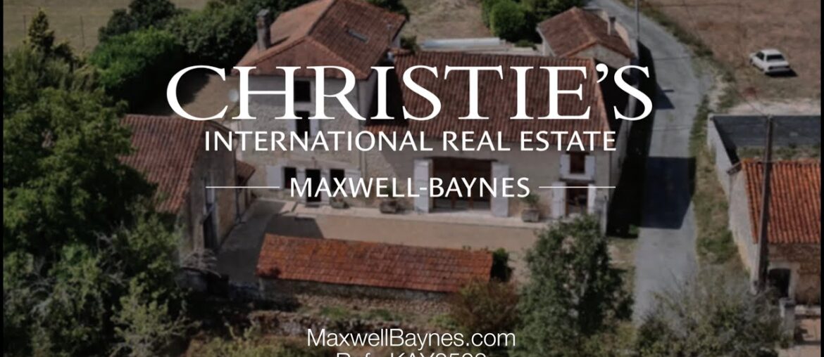 Rare and Exquisite Country Property for Sale in Dordogne, France. Maxwell-Baynes Real Estate KAY2503 Rare and Exquisite Country Property for Sale in Dordogne, France. Maxwell-Baynes Real Estate KAY2503