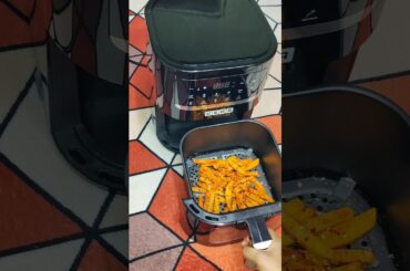 French Fries In Air Fryer #shorts #food #asmr #recipe #cooking #trending #maggi
