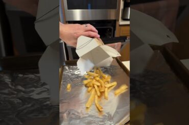 How to reheat French fries!  #food #cooking #foodie #tips