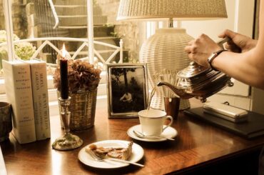 Baking A Cosy French Apple & Cinnamon Tart | Nicolas Fairford