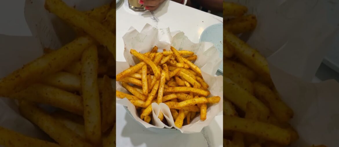 French fries #frenchfries #food #foodie #foodlover #shorts #short #shortvideo #trendingshorts
