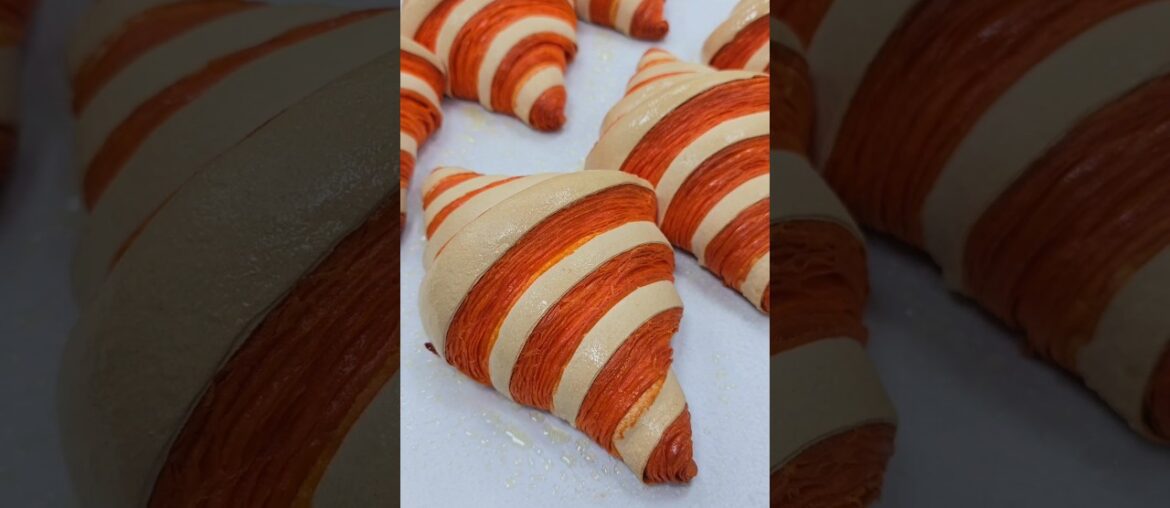 Awesome Bicolour Crossant. #crossant #bicolour #white #orange Awesome Bicolour Crossant. #crossant #bicolour #white #orange