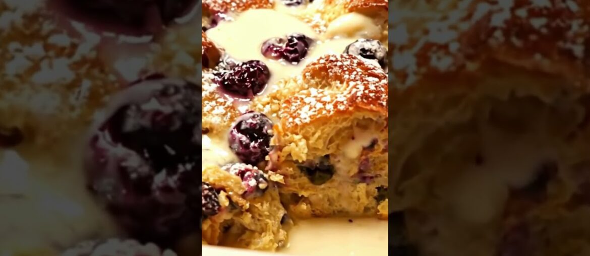 Easy Blueberry Mascarpone French Toast Casserole (Impressive Make-Ahead Brunch!) Easy Blueberry Mascarpone French Toast Casserole (Impressive Make-Ahead Brunch!)