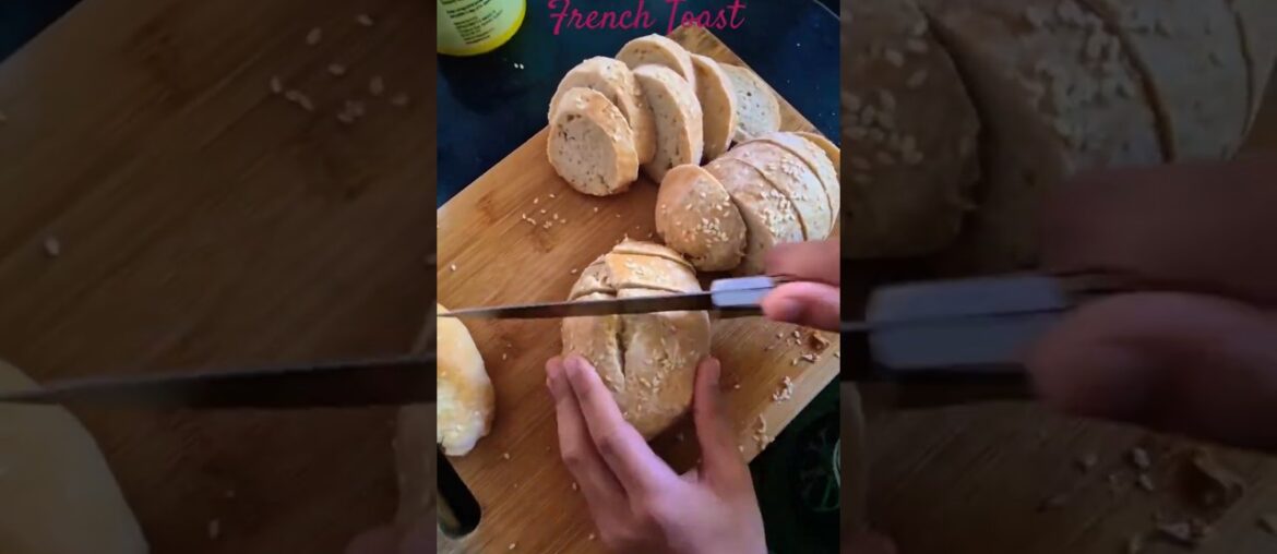 Easy French Toast #Recipe #Quick Breakfast #Idea #frenchtoast #recipe #breakfast #easycooking #cook