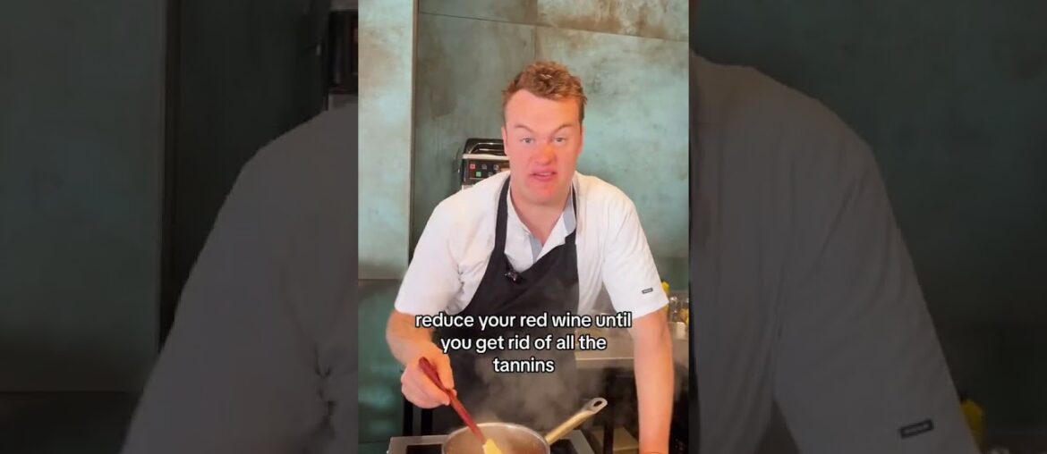 BEST GRAVY EVER? #chef #shorts #food