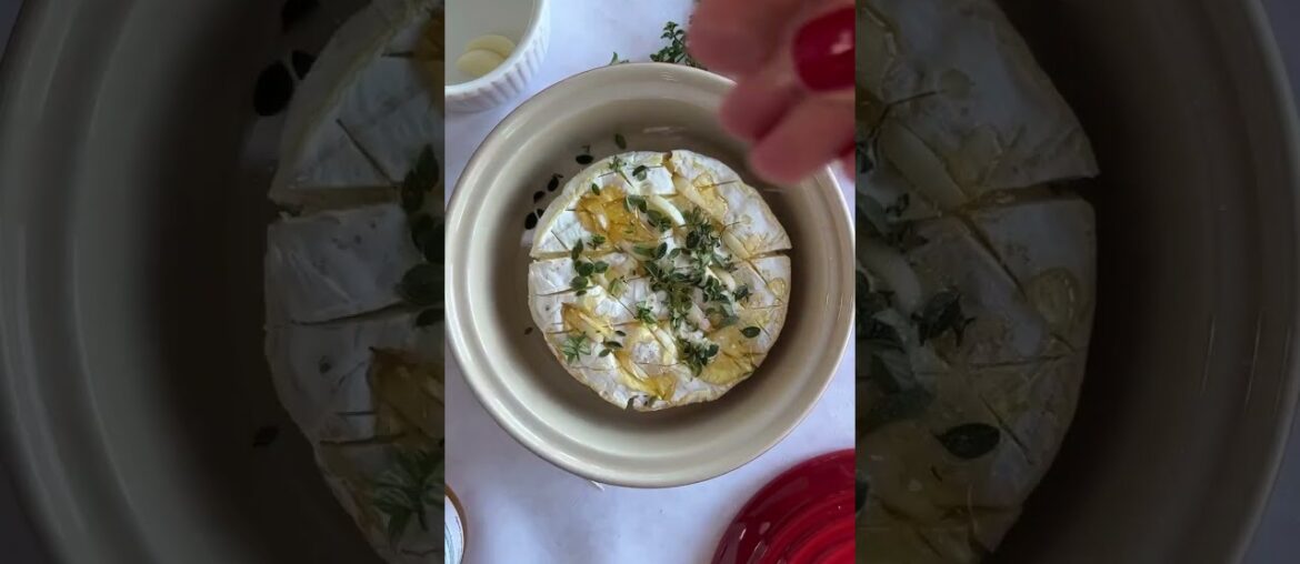 Baked Camembert – Fuss free food #2023 Baked Camembert - Fuss free food #2023