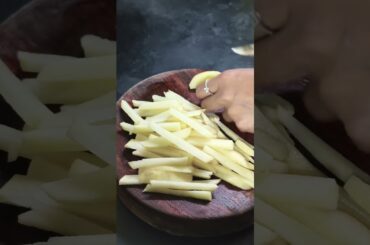 #crunchy#crispy#french#fries#breakfast #youtubeshorts #viralvideos #food #recipe#yummy#cooking #love