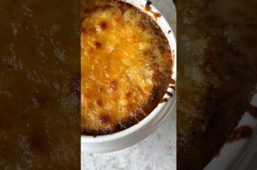 FRENCH ONION SOUP #recipe #cooking #frenchchef #frenchfood #food #onion #soup