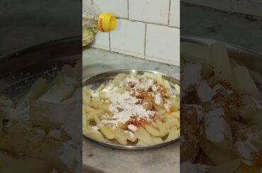 French fries recipe in microwave oven #cooking #amirkhanvoice #hamukaka #misspanghal