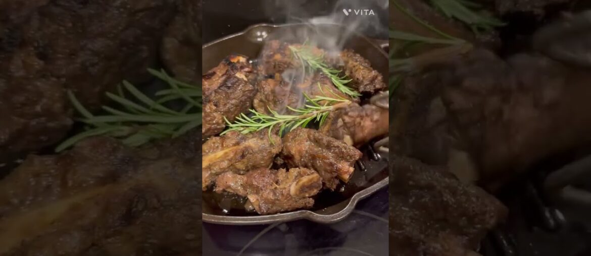 How to make beef short ribs with red wine, French style cooking!