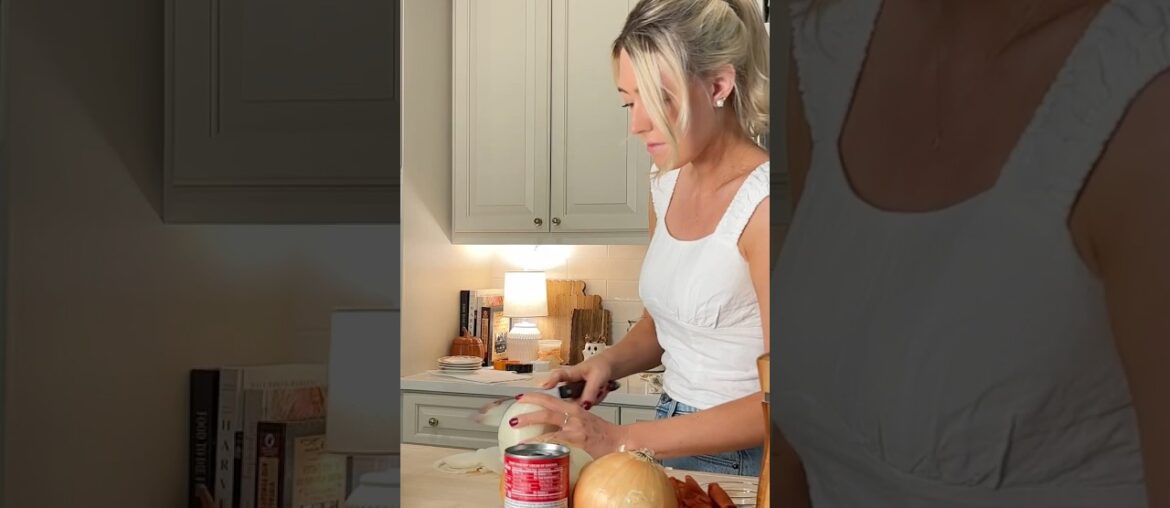 French Onion Chicken Casserole-Get the full recipe at simplyashleyelaine.com