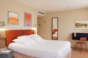 Hotel des Victoires - Restaurant, Cannes, France | Travel With Sheenu