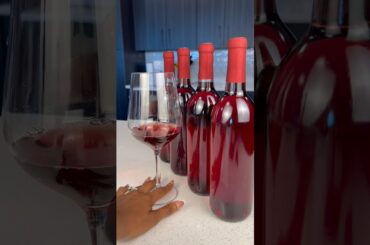 How to Make Blueberry Wine at home. #recipe #homebrew #wine #winelovers #winetasting