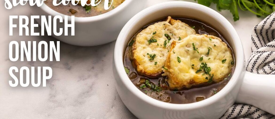 Slow Cooker French Onion Soup l The Recipe Rebel