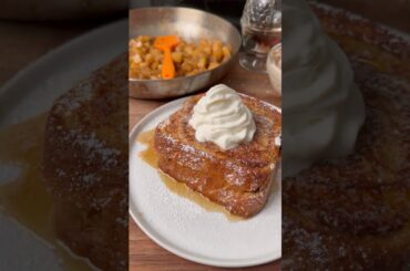 cinnamon swirl apple pie French toast