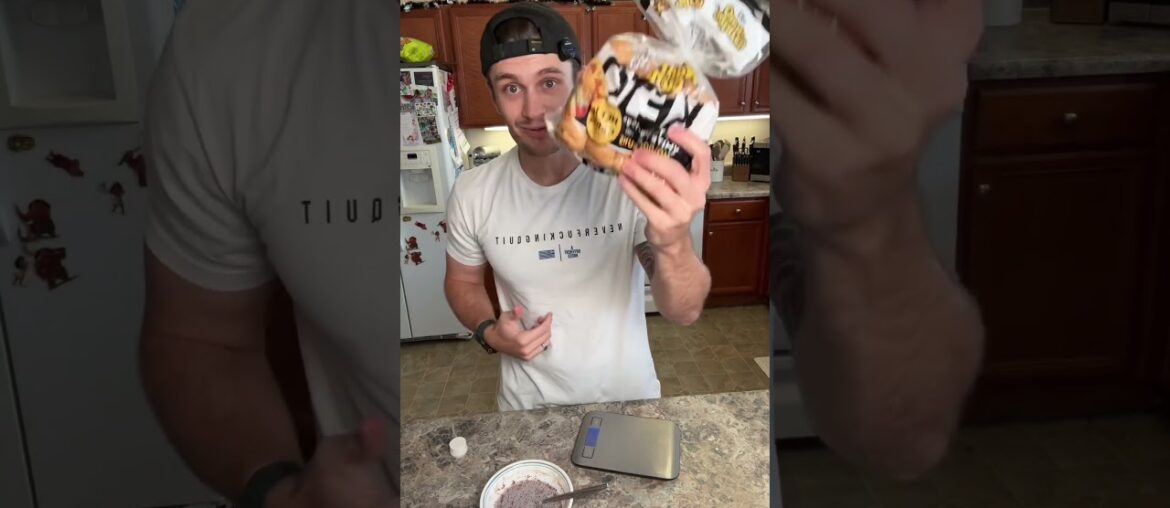 High Protein French Toast Recipe for Fat Loss (255 Cal, 40g Protein!) High Protein French Toast Recipe for Fat Loss (255 Cal, 40g Protein!)