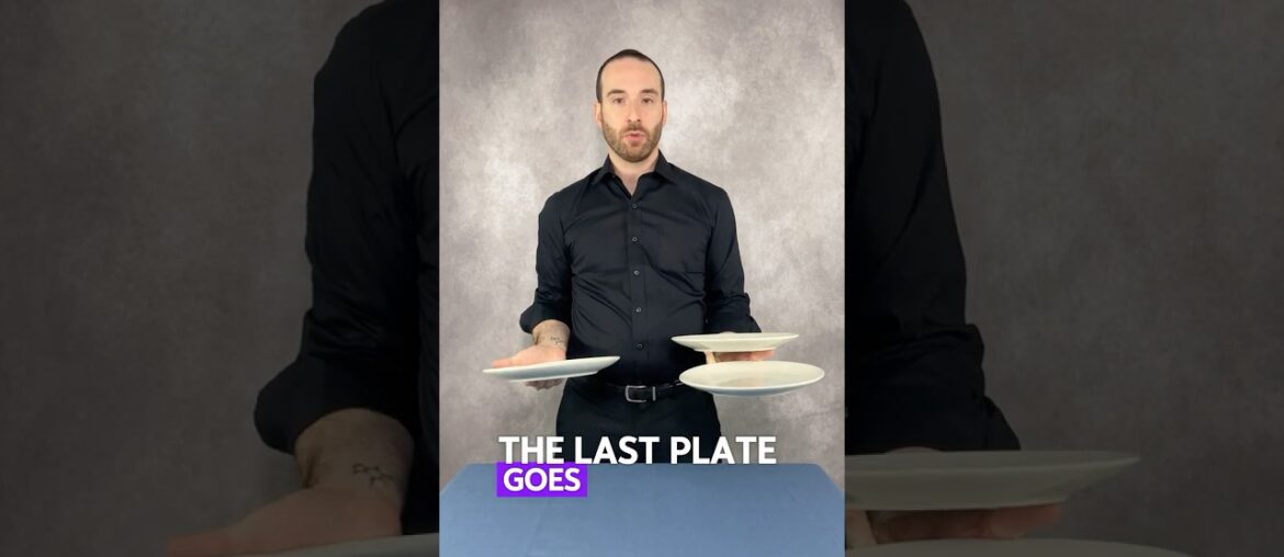 How to Carry 3 Plates for Upscale Dining  #servertips