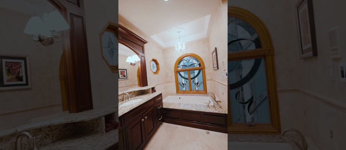 Unlocking 8,000 Square Feet of Sophisticated Luxury Unlocking 8,000 Square Feet of Sophisticated Luxury