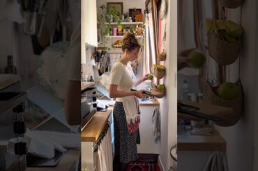 Spend a cozy busy day in Paris with me as a business owner & pastry chef! #paris #dayinmylife