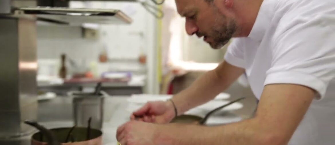 Pink Lady Apples Picking & Dining